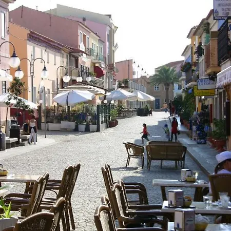 Appart hôtel Le Pavoncelle 3*